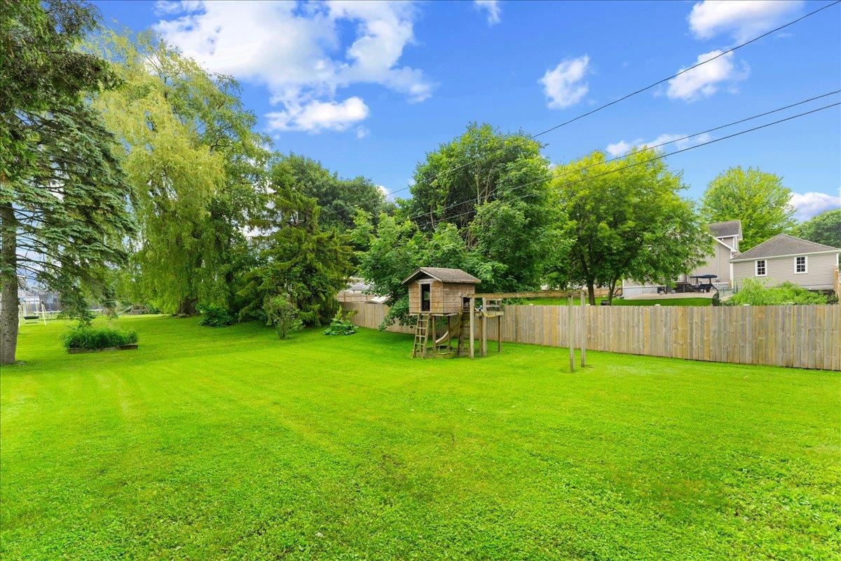 710 Center Street Kewaunee, WI 54216 - Photo 45 of 59