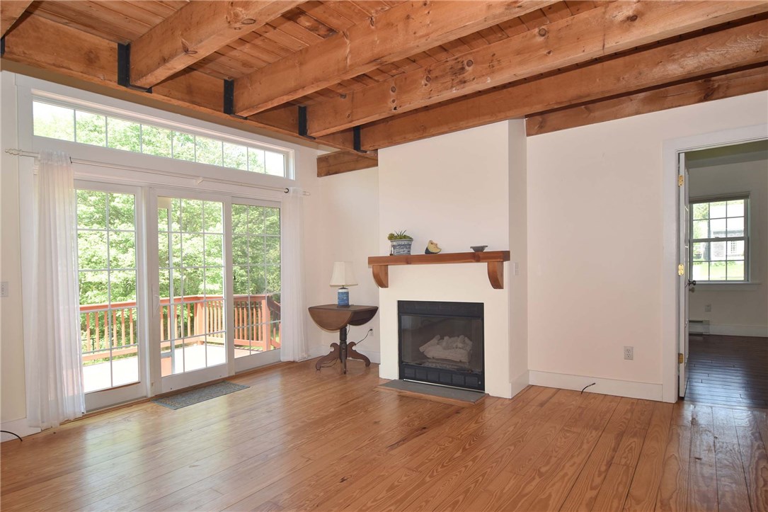 47 Peckham Road Little Compton, RI 02837 - Photo 10 of 39