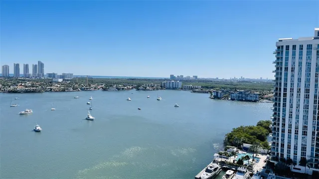 $6,700 | 17301 Biscayne Boulevard, Unit 1907, North Miami Beach, FL 33160