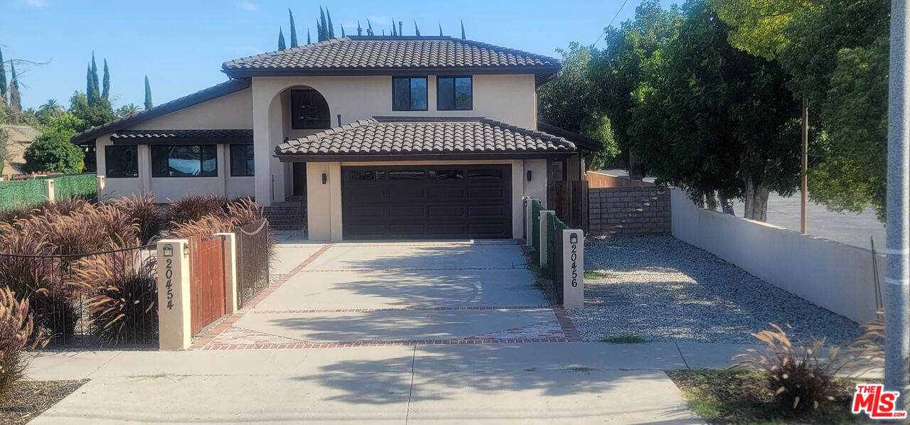 20456 Strathern Street Winnetka, CA 91306 - Photo 2 of 37
