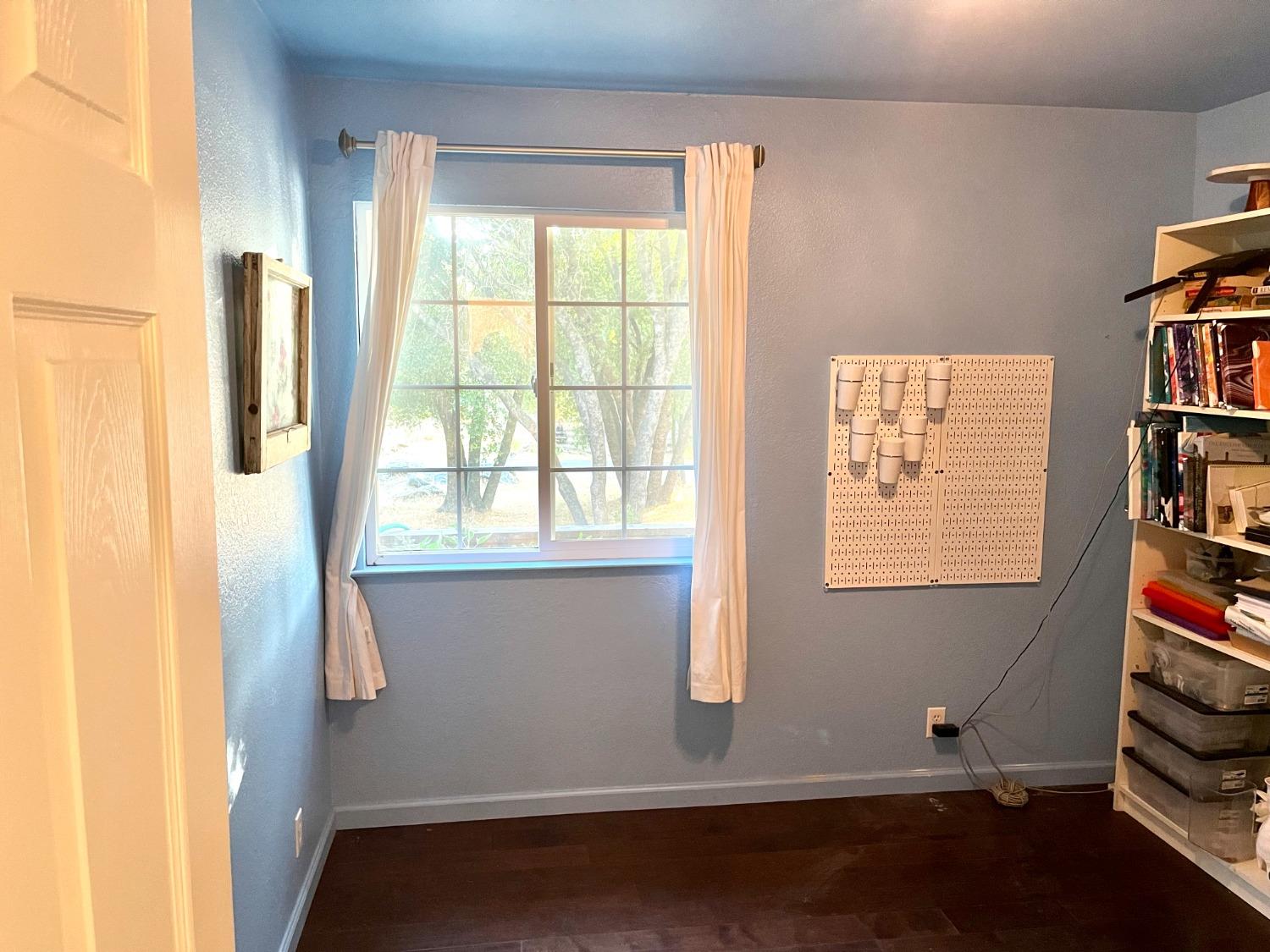 31397 Erie Road Coarsegold, CA 93614 - Photo 14 of 21 a room with window