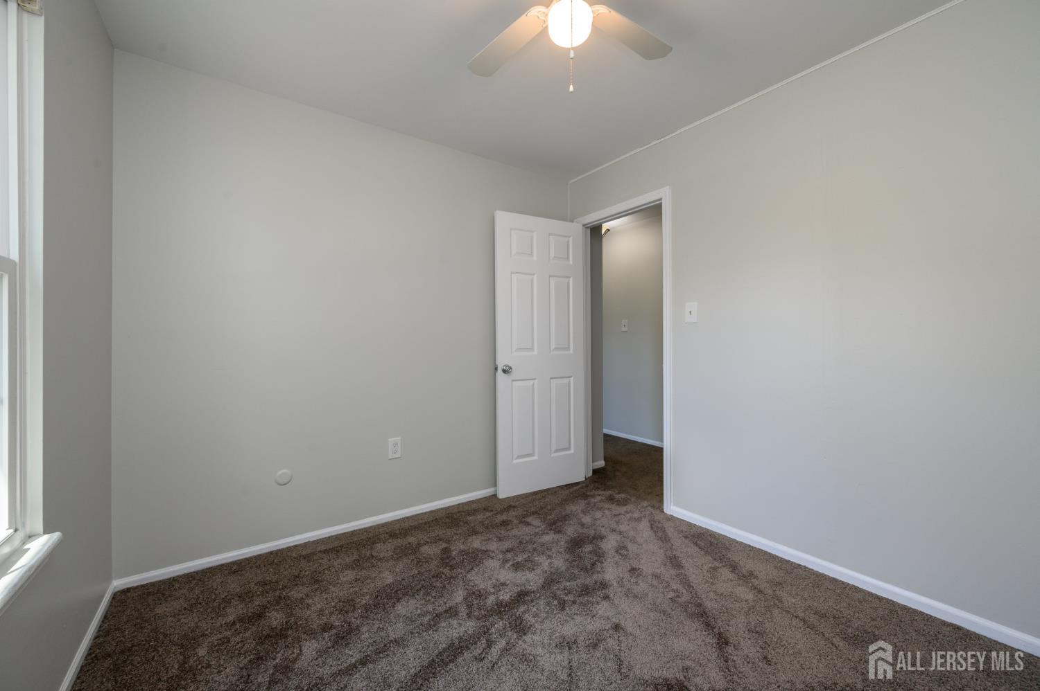 133 Hickory Road Somerset, NJ 08873 - Photo 18 of 45