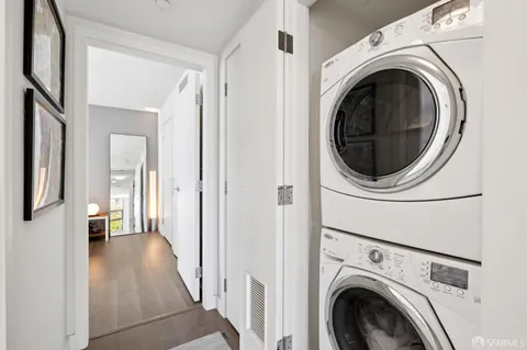 $1,250,000 | 420 Mission Bay Boulevard North, Unit 401, San Francisco, CA 94158