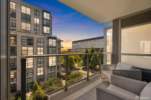 $1,250,000 | 420 Mission Bay Boulevard North, Unit 401, San Francisco, CA 94158