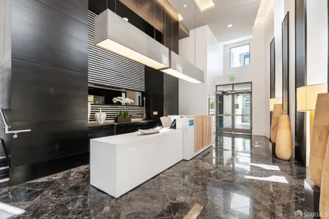 $1,250,000 | 420 Mission Bay Boulevard North, Unit 401, San Francisco, CA 94158