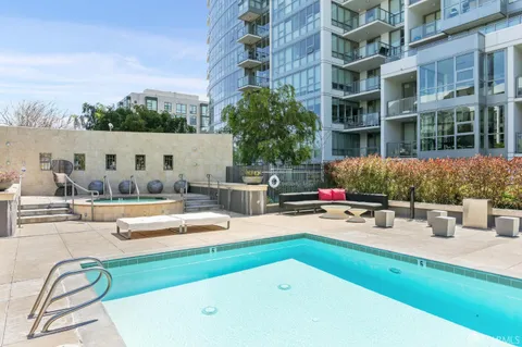 $1,250,000 | 420 Mission Bay Boulevard North, Unit 401, San Francisco, CA 94158