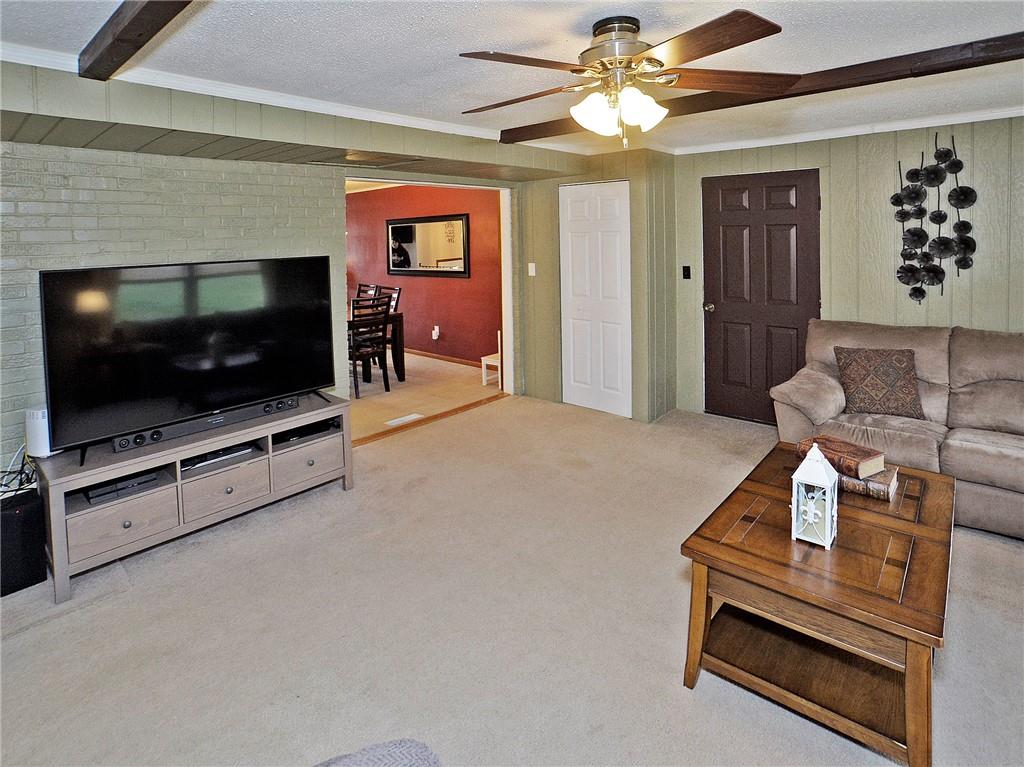 3628 New Texas Road Pittsburgh, PA 15239 - Photo 7 of 25