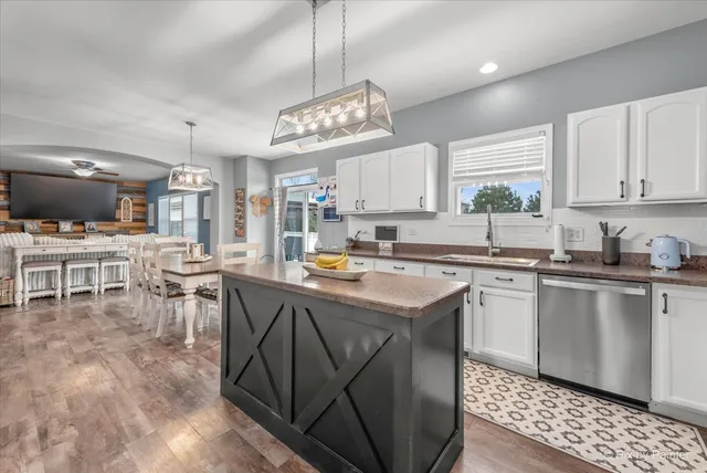 $575,000 | 2445 Peregrine Drive, New Lenox, IL 60451