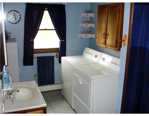 15 Washburn Road Presque Isle, ME 04769 - Photo 8 of 8 Bathroom.