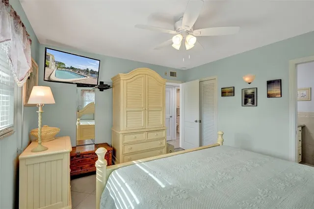 $329,999 | 935 Southeast 9th Avenue, Unit 16, Pompano Beach, FL 33060