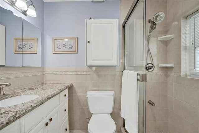 $329,999 | 935 Southeast 9th Avenue, Unit 16, Pompano Beach, FL 33060