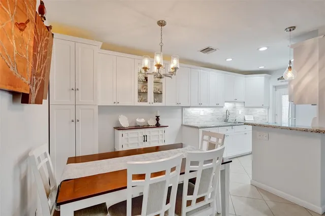 $329,999 | 935 Southeast 9th Avenue, Unit 16, Pompano Beach, FL 33060