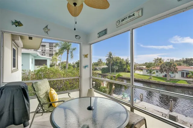 $329,999 | 935 Southeast 9th Avenue, Unit 16, Pompano Beach, FL 33060