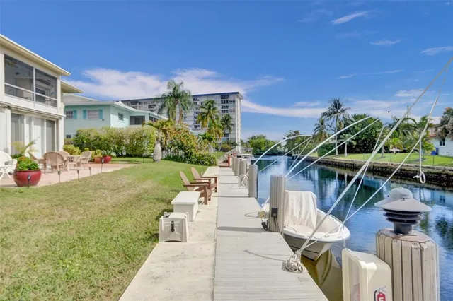 $329,999 | 935 Southeast 9th Avenue, Unit 16, Pompano Beach, FL 33060