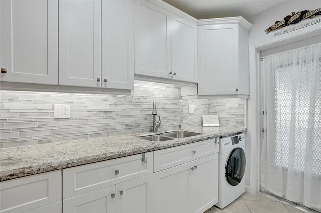 $329,999 | 935 Southeast 9th Avenue, Unit 16, Pompano Beach, FL 33060