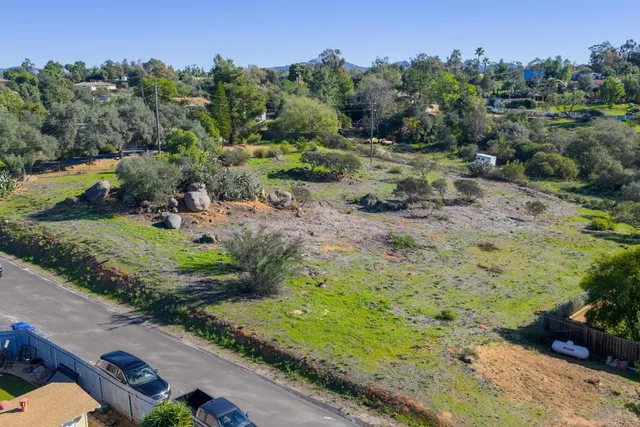 a view of a pathway with a park