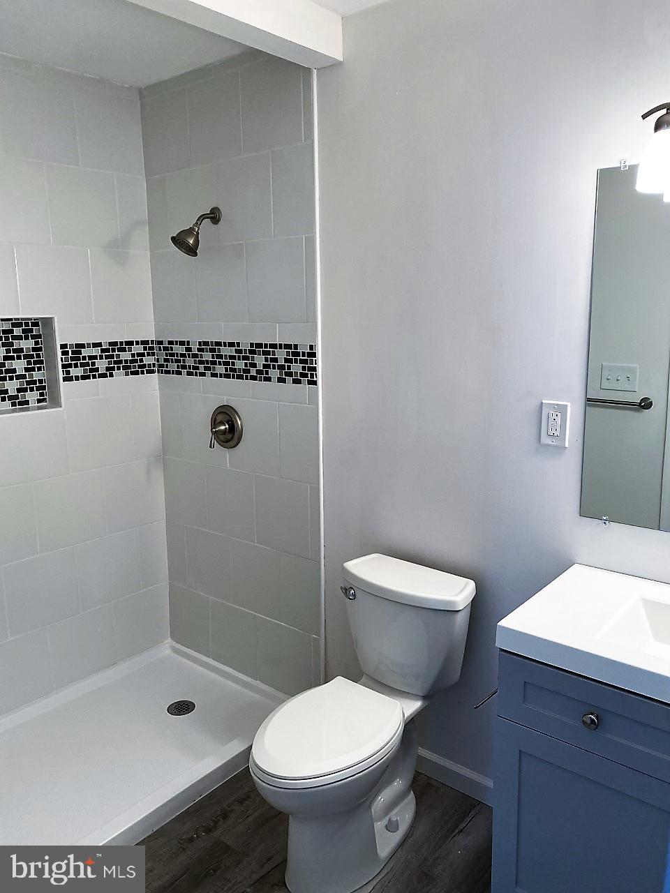 30 Longview Road Royersford, PA 19468 - Photo 14 of 17 Master bath