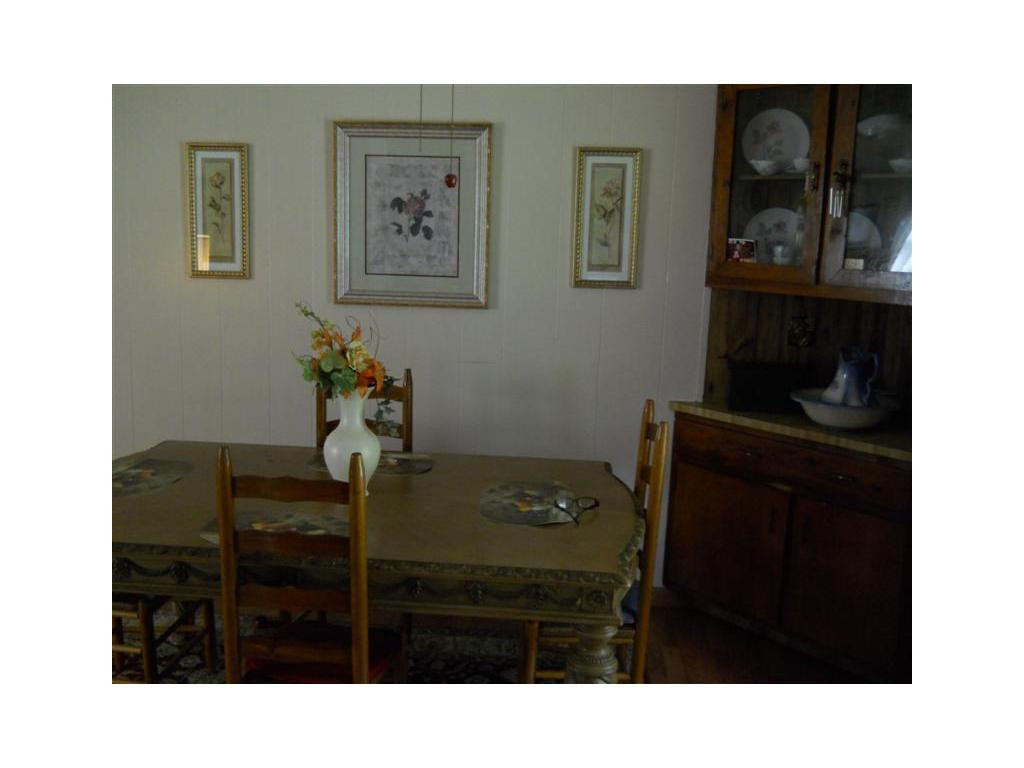 9370 Reedy Creek Road Bristol, VA 24202 - Photo 3 of 14 Photo 3