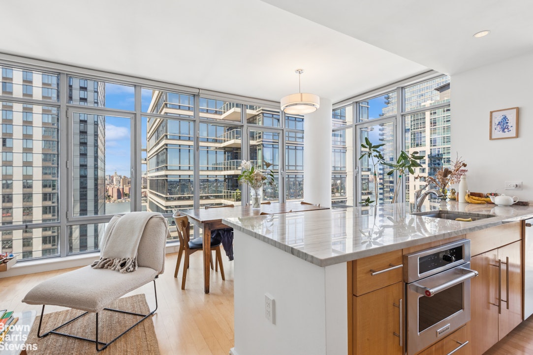 1 Northside Piers, Unit 24B Brooklyn, NY 11249 - Photo 4 of 14