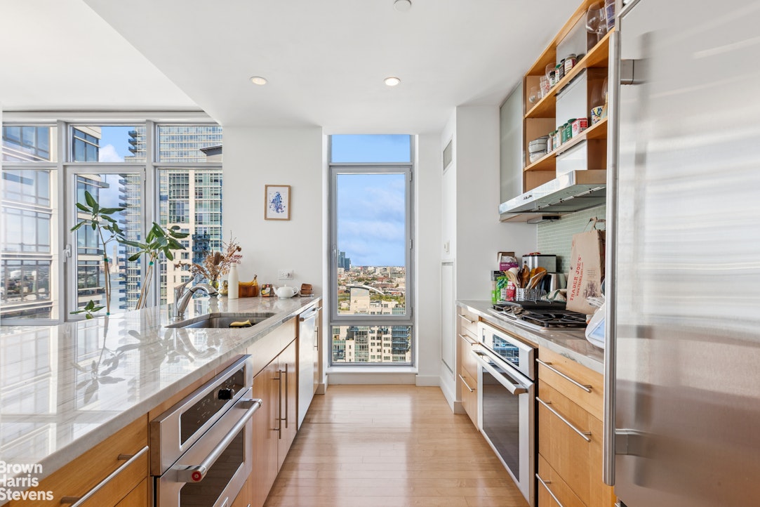 1 Northside Piers, Unit 24B Brooklyn, NY 11249 - Photo 5 of 14