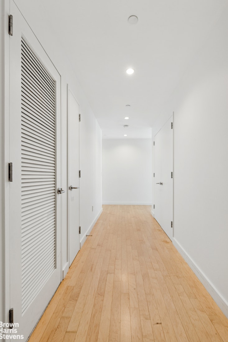 1 Northside Piers, Unit 24B Brooklyn, NY 11249 - Photo 9 of 14