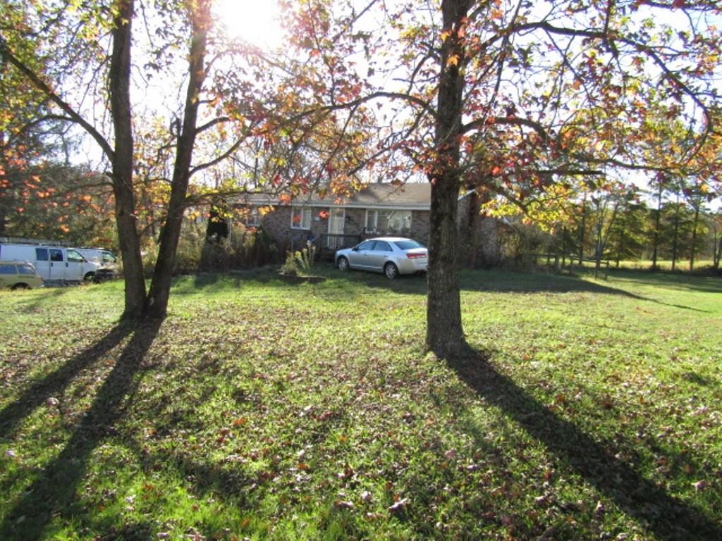 312 Leslie Road Valencia, PA 16059 - Photo 8 of 9