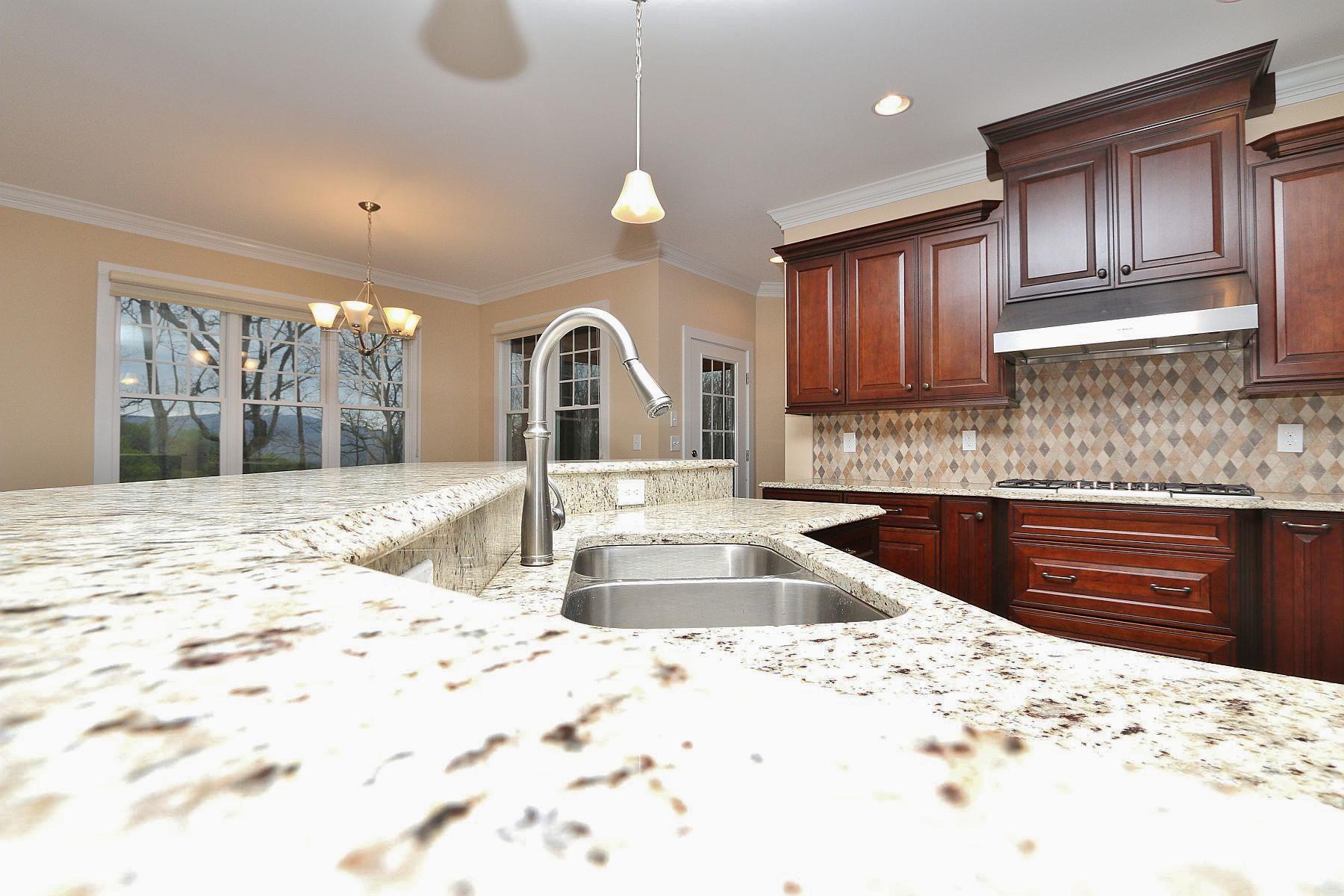 6858 Fairway Ridge Road Salem, VA 24153 - Photo 53 of 59 img_9359