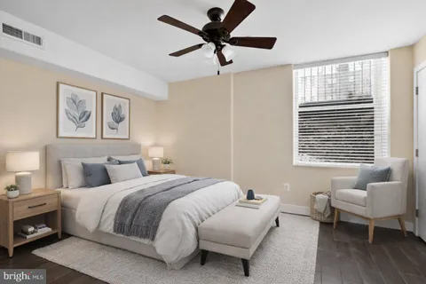 $535,000 | 924 South 11th Street, Unit 101, Philadelphia, PA 19147