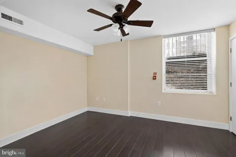 $535,000 | 924 South 11th Street, Unit 101, Philadelphia, PA 19147