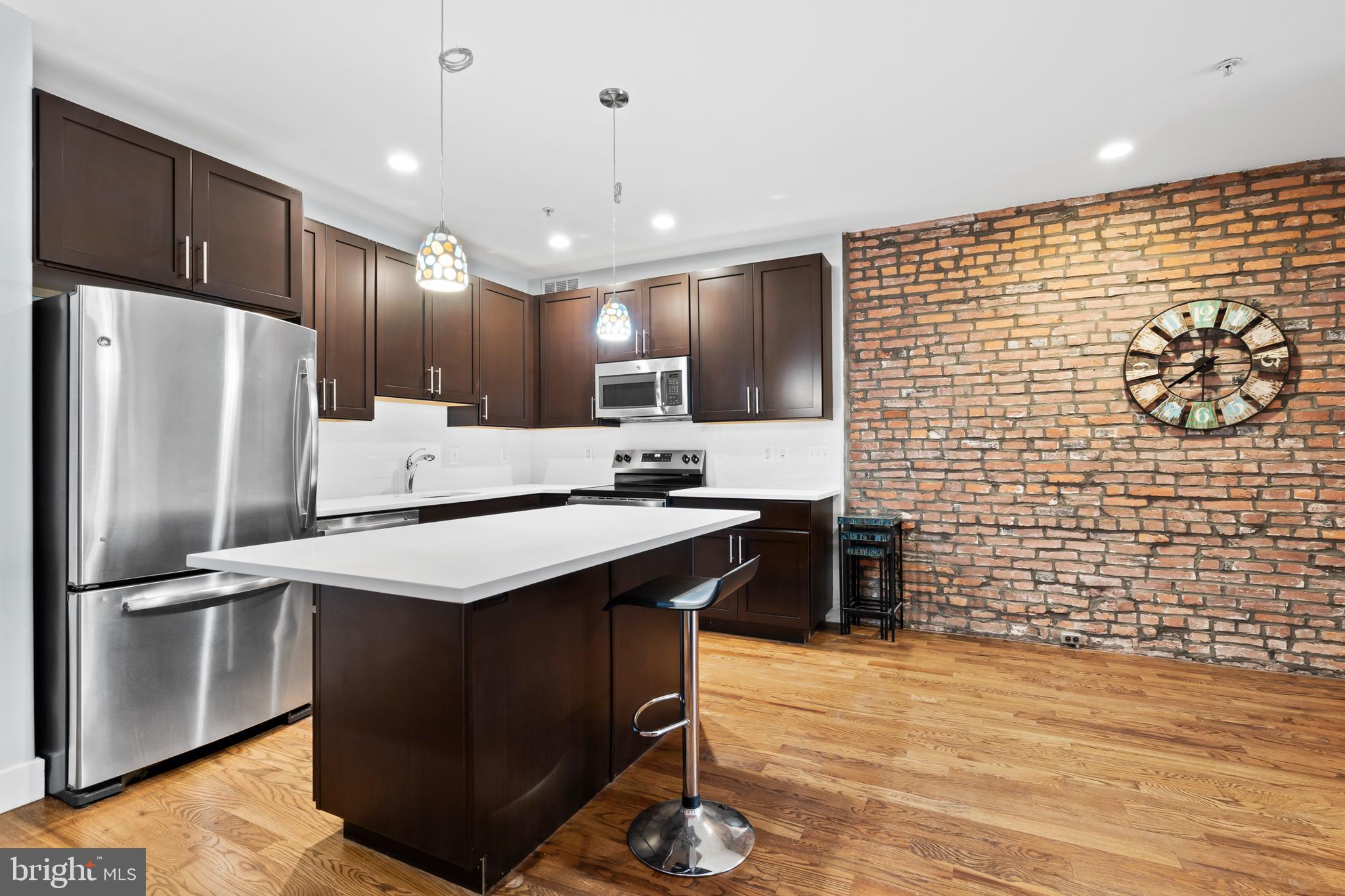 924 South 11th Street, Unit 101 Philadelphia, PA 19147 - Photo 7 of 23