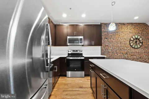 $535,000 | 924 South 11th Street, Unit 101, Philadelphia, PA 19147