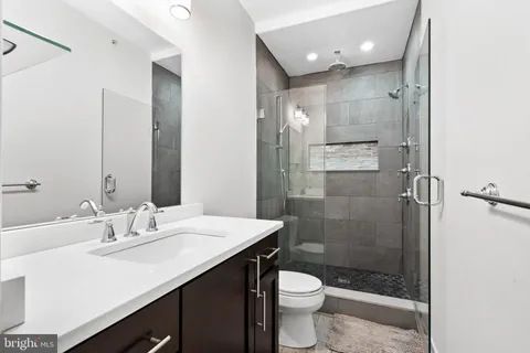 $535,000 | 924 South 11th Street, Unit 101, Philadelphia, PA 19147