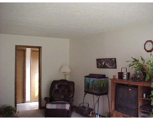 148 Dana Road Orange, MA 01364 - Photo 2 of 5