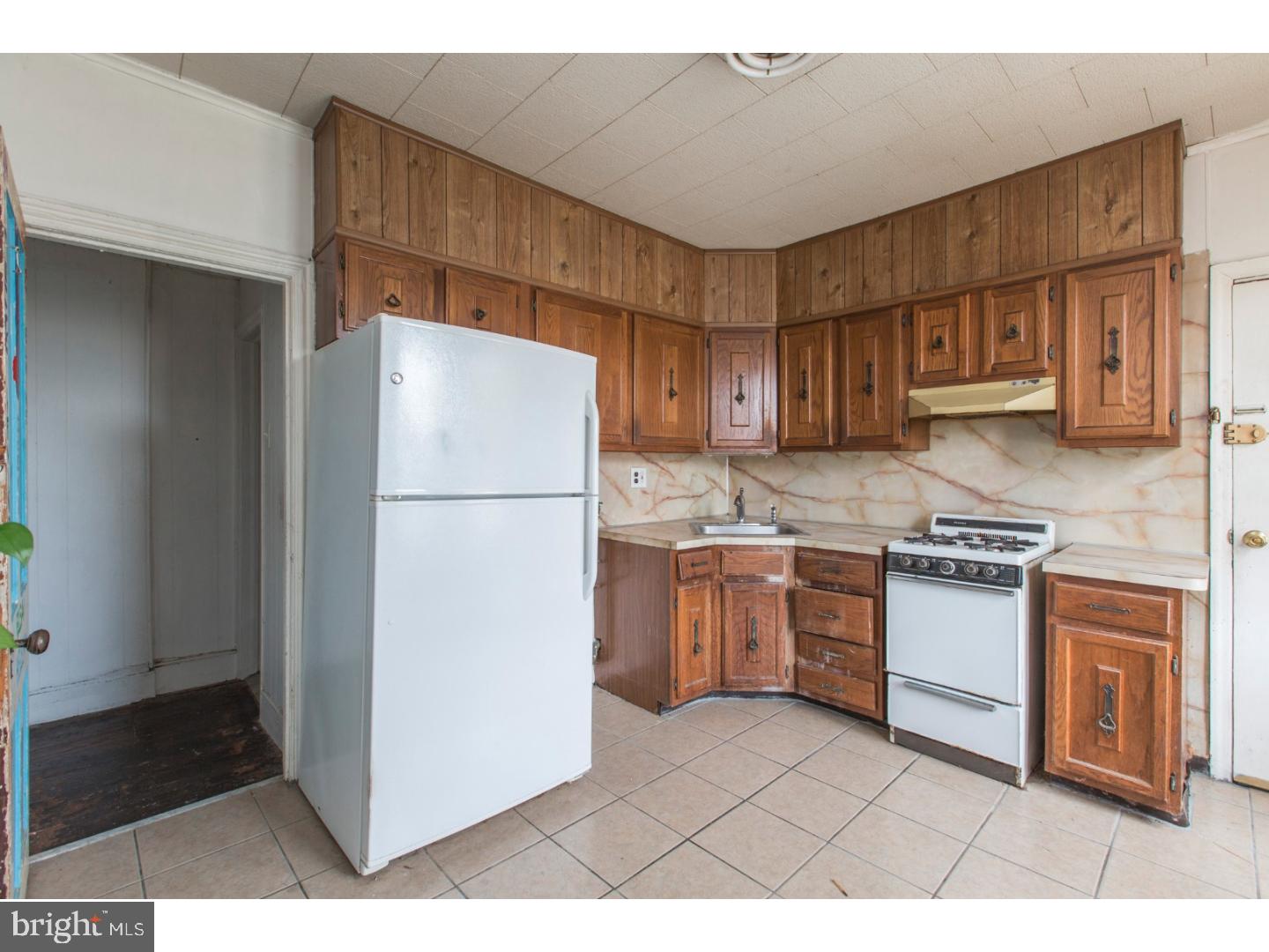 1815 Tasker Street Philadelphia, PA 19145 - Photo 1 of 17