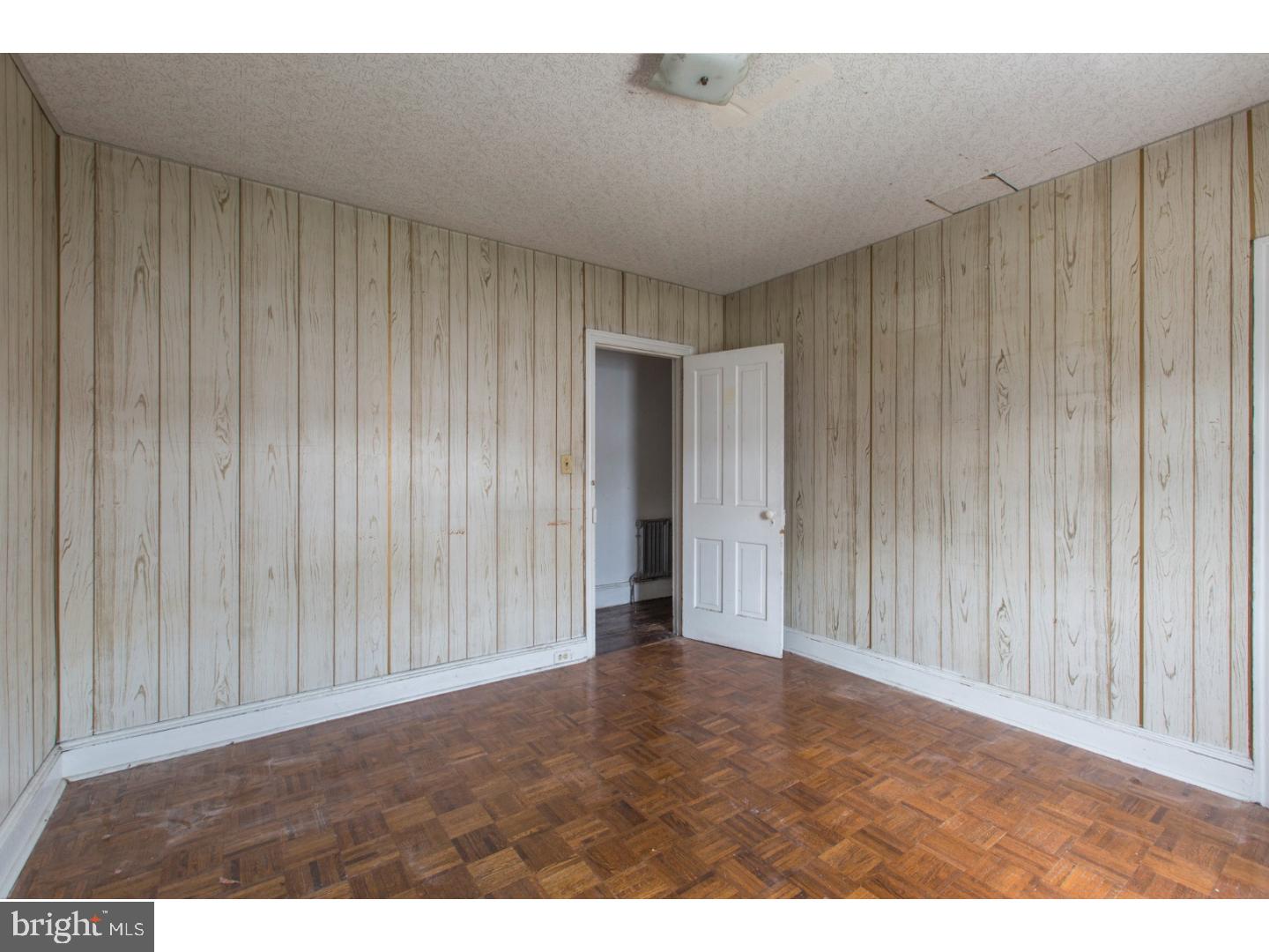 1815 Tasker Street Philadelphia, PA 19145 - Photo 9 of 17