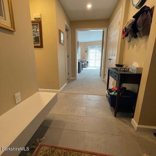 37 Corey Road, Unit 827 Hancock, MA 01237 - Photo 7 of 29 Hallway