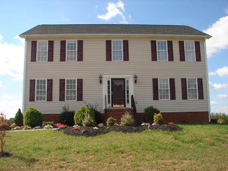 628 Castleridge Road Vinton, VA 24179 - Photo 1 of 9 Front