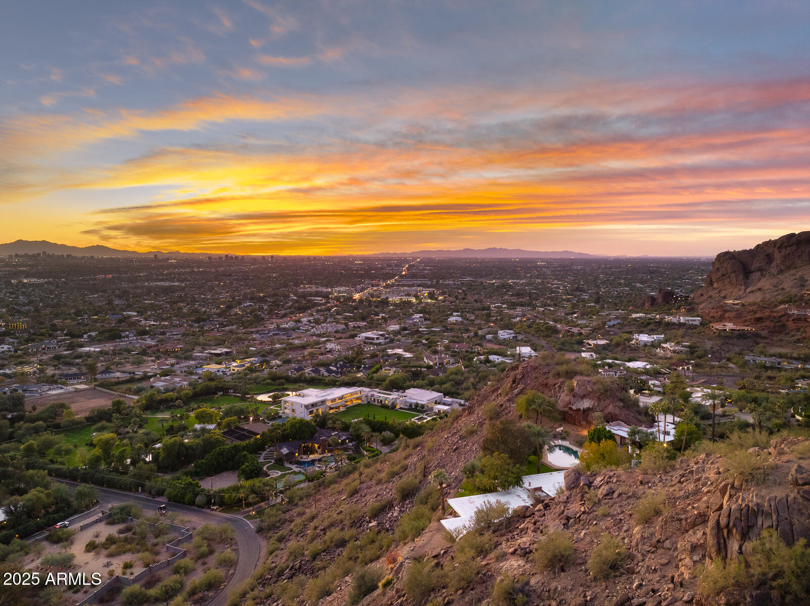 5500 North Dromedary Road, Unit V Phoenix, AZ 85251 - Photo 20 of 26 a view of city and ocean