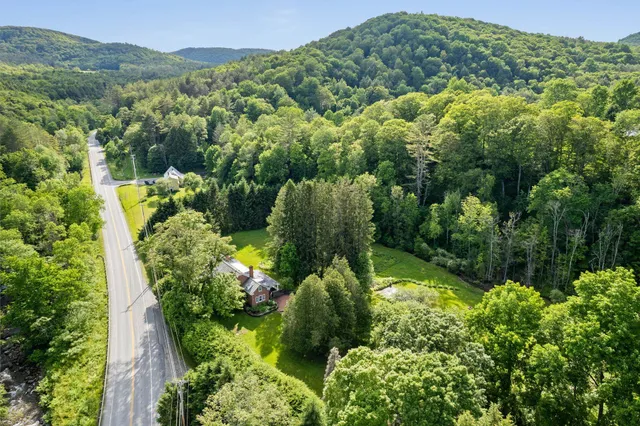 $1,595,000 | 1522 Barnard Road, Woodstock, VT 05091