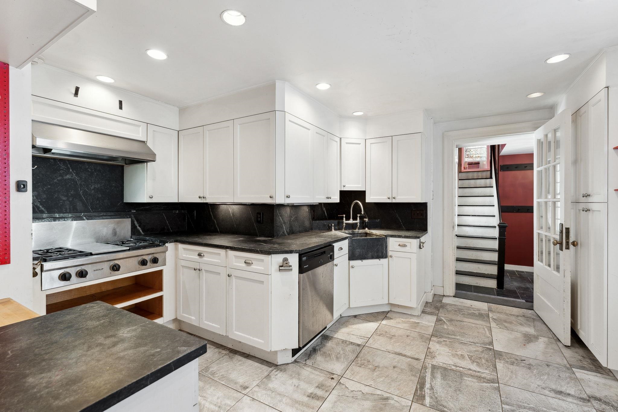 1522 Barnard Road Woodstock, VT 05091 - Photo 14 of 49