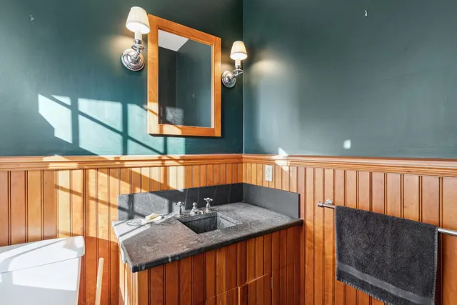 $1,595,000 | 1522 Barnard Road, Woodstock, VT 05091