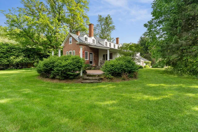 $1,595,000 | 1522 Barnard Road, Woodstock, VT 05091