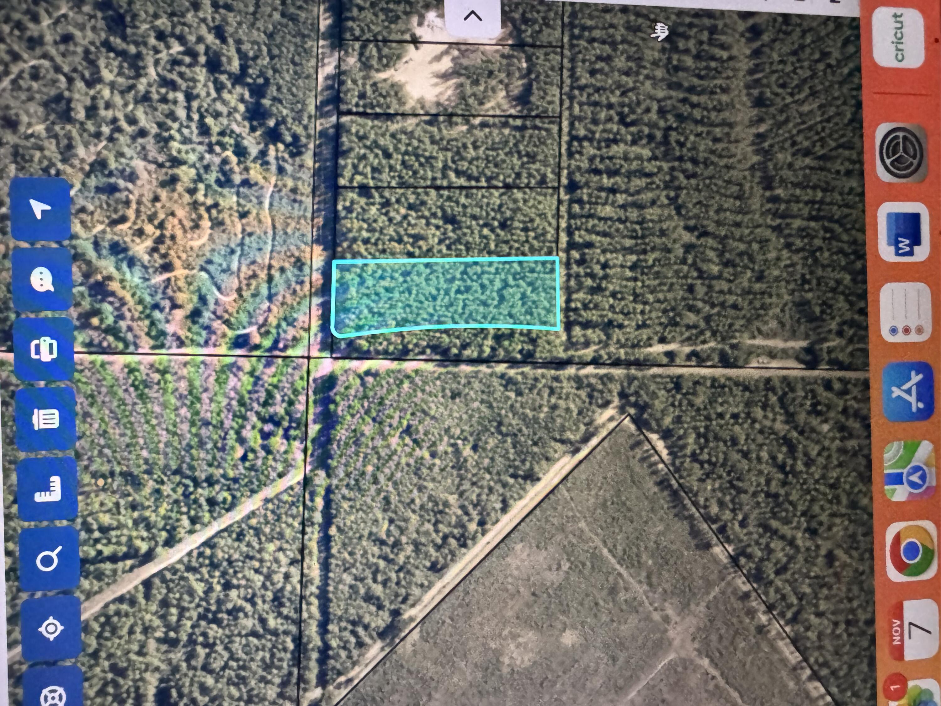 Z Z Milton, FL 32570 - Photo 1 of 2 IMG_2926