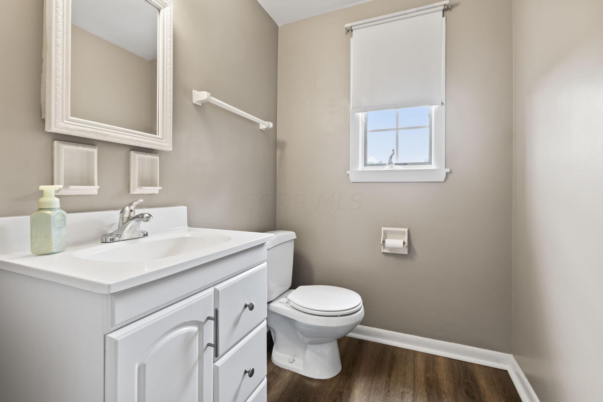 2796 Brandon Road Columbus, OH 43221 - Photo 24 of 44 Upstairs Half Bathroom