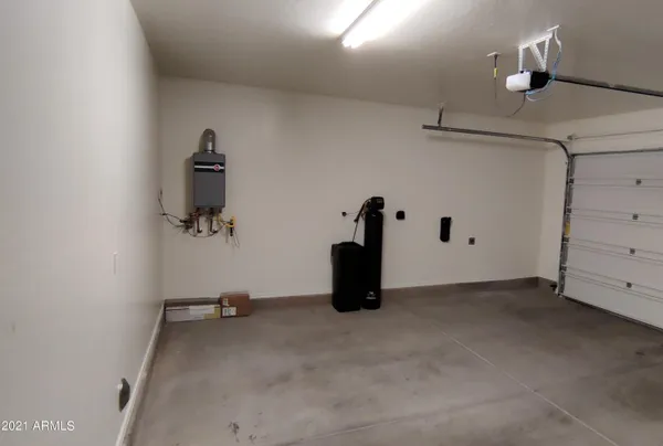 $2,400 | 2857 East Detroit Street, Chandler, AZ 85225