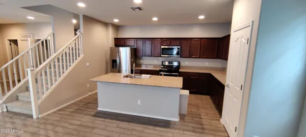 $2,400 | 2857 East Detroit Street, Chandler, AZ 85225