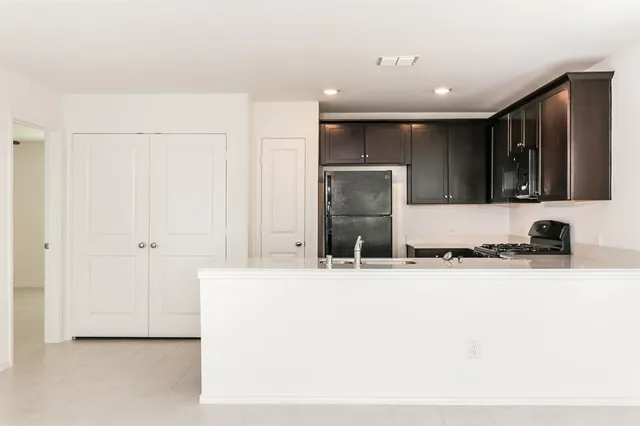 $1,695 | 3154 Crestone Drive, Crandall, TX 75114