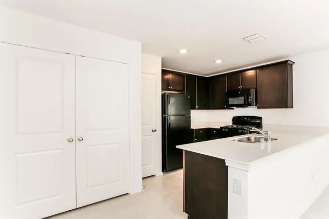 $1,695 | 3154 Crestone Drive, Crandall, TX 75114