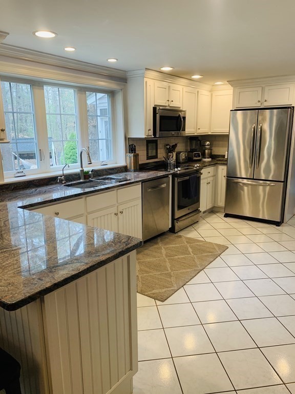 87 Ring Road Plympton, MA 02367 - Photo 15 of 30 Gallery Image 15