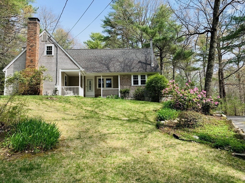 87 Ring Road Plympton, MA 02367 - Photo 5 of 30 Gallery Image 5